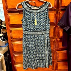 Max studio dress size Large NWT